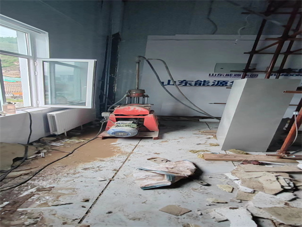 凉山地基基础下沉墙体裂缝加固注浆顶升施工